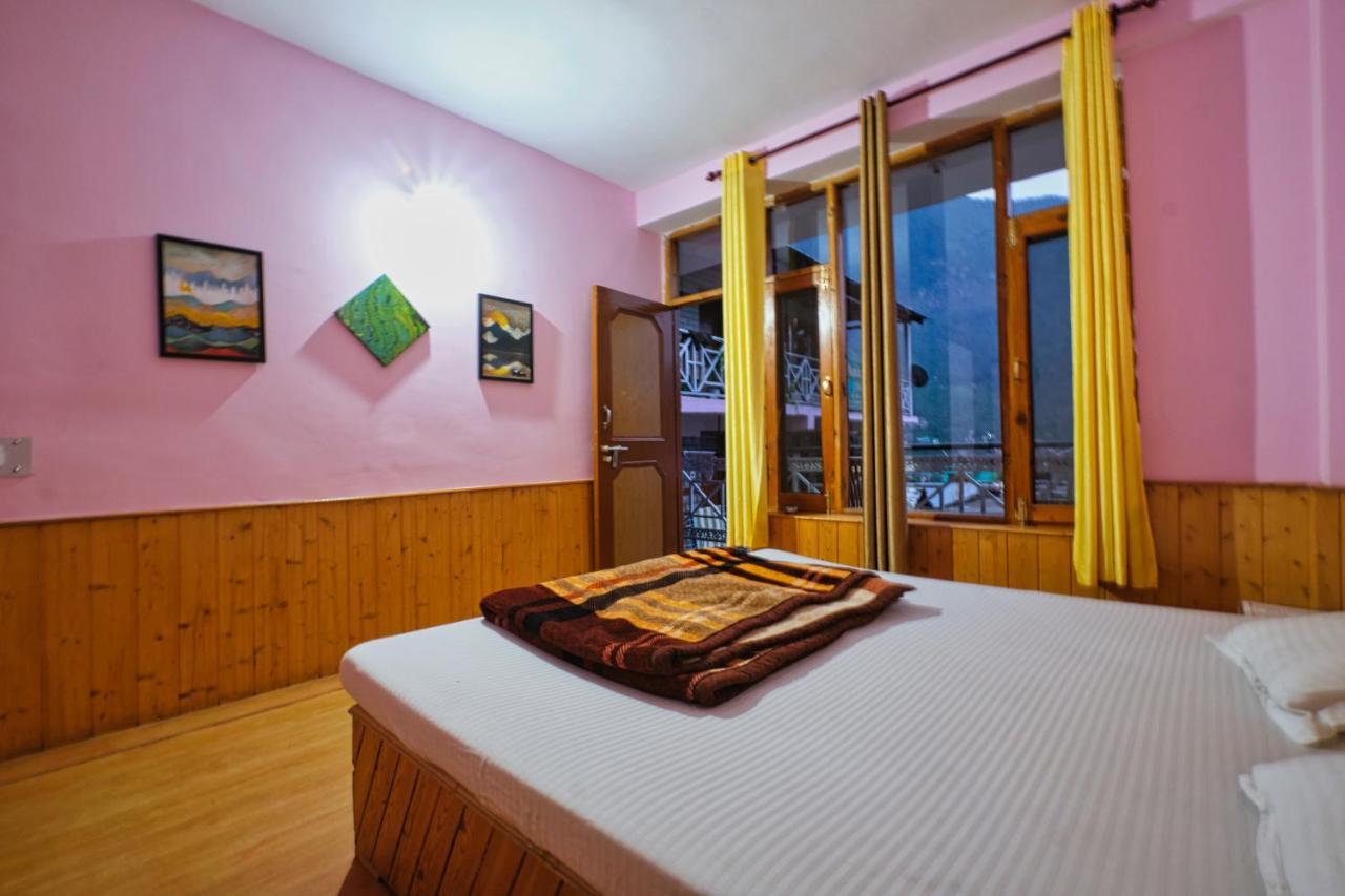 Voyageur Nest Hostel Manali  Exterior photo